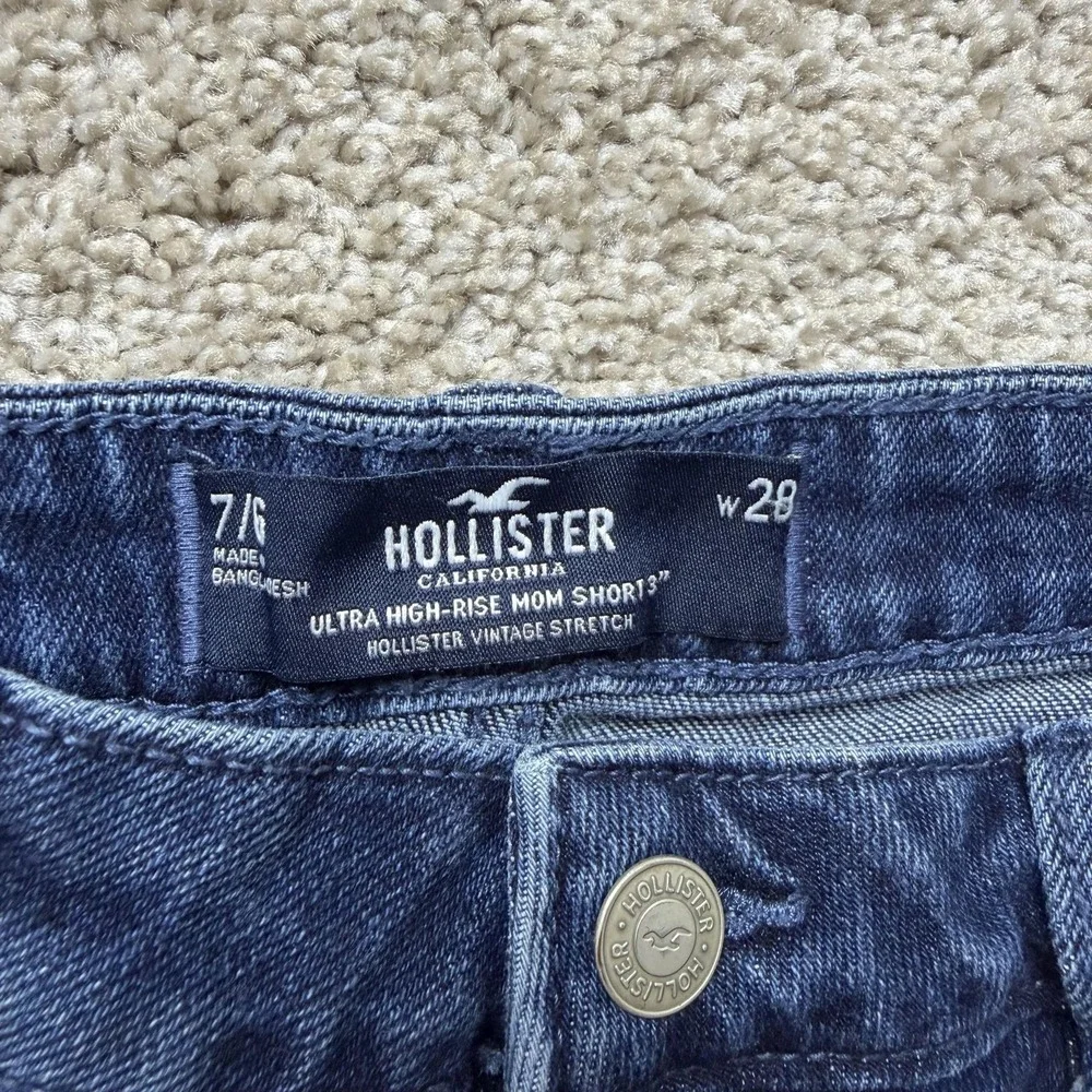 Hollister Shorts Womens 7 28W Blue Denim Ultra High Rise Mom Cargo Stretch